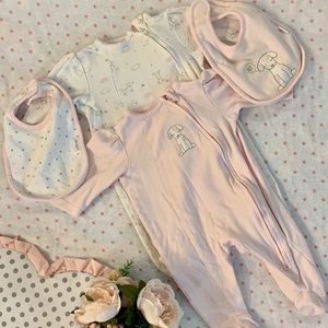 🐶Little me pajama set with bibs🐶